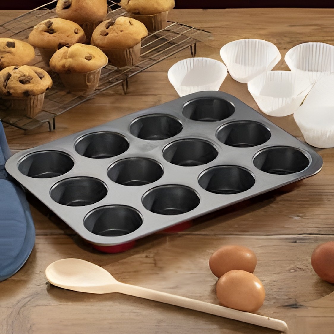Muffin Tin 12 cup non-stick